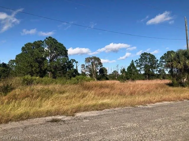 855  Brazos E ST, Lehigh Acres, FL 33974