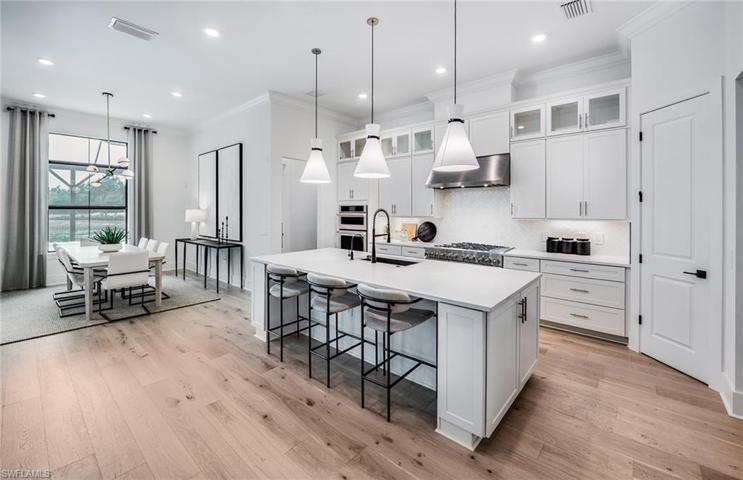 Photo of furnished model, options may vary.