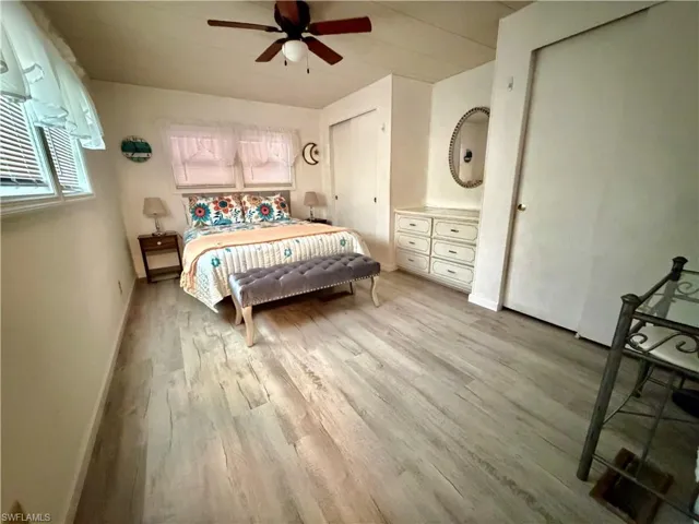 Large Bedroom w/double closets