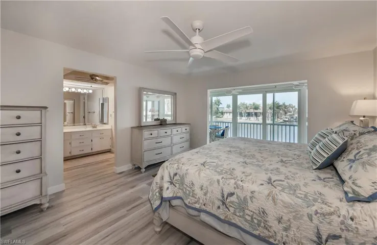 Imagine waking up with these water views