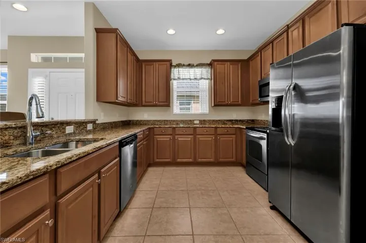 2656 Anguilla Dr, Cape Coral, Florida 33991