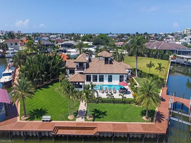 919 Sundrop Ct, Marco Island, Florida 34145