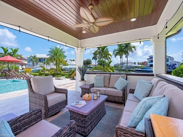 919 Sundrop Ct, Marco Island, Florida 34145