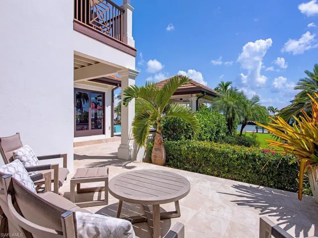 919 Sundrop Ct, Marco Island, Florida 34145
