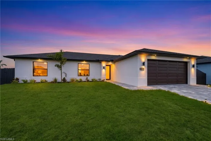 1906 Ne 16th Pl, Cape Coral, Florida 33909