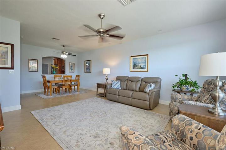 3332  Dandolo  CIR, CAPE CORAL, FL 33909