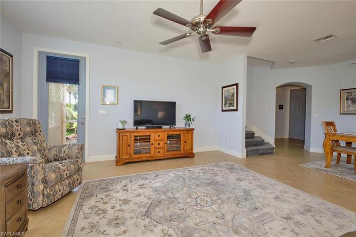 3332  Dandolo  CIR, CAPE CORAL, FL 33909