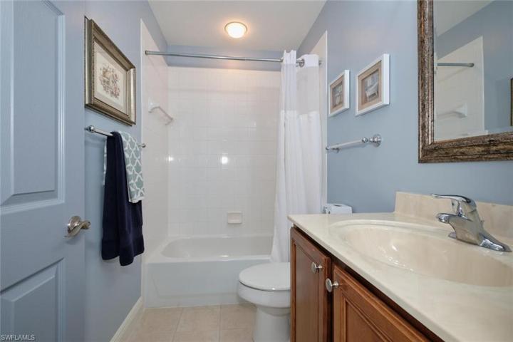 3332  Dandolo  CIR, CAPE CORAL, FL 33909