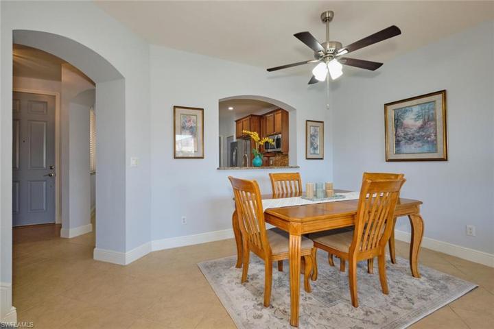 3332  Dandolo  CIR, CAPE CORAL, FL 33909