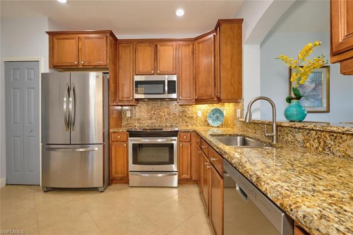 3332  Dandolo  CIR, CAPE CORAL, FL 33909