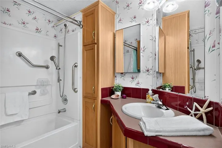 10753 Yellow Rail Cir, Estero, Florida 33928