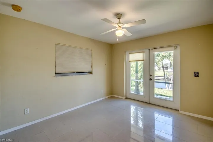 1821 Sw 41st St, Cape Coral, Florida 33914