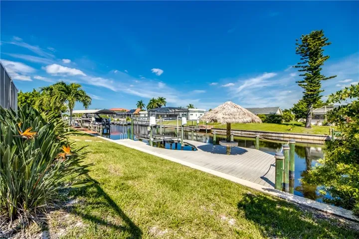 1821 Sw 41st St, Cape Coral, Florida 33914