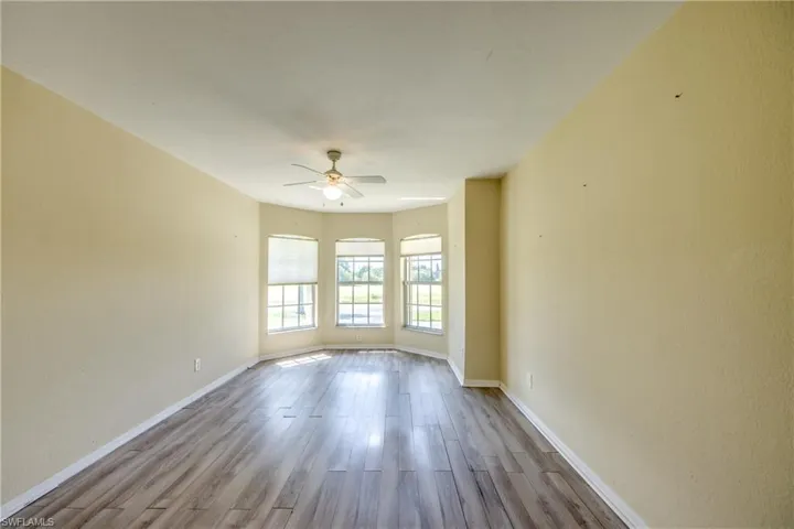 1821 Sw 41st St, Cape Coral, Florida 33914