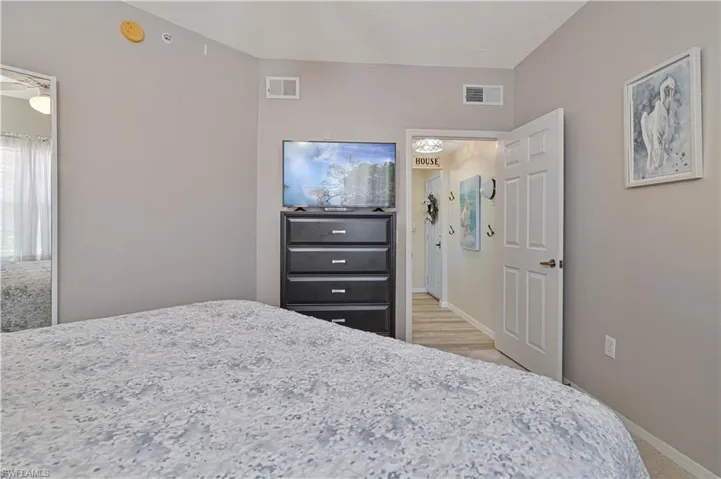 15630 Ocean Walk Cir 111, Fort Myers, Florida 33908