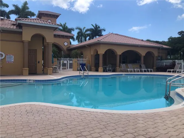 15630 Ocean Walk Cir 111, Fort Myers, Florida 33908
