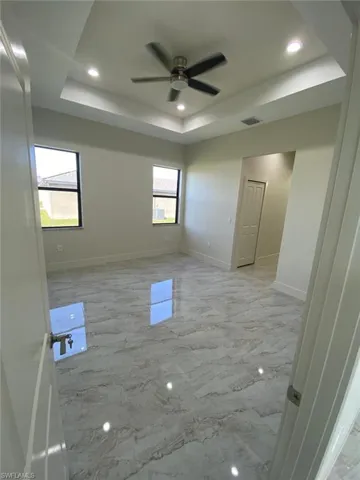 194  Yager  CIR, Fort Myers, FL 33913