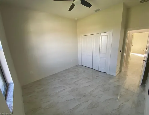 194  Yager  CIR, Fort Myers, FL 33913