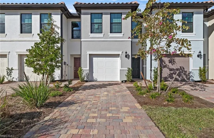 New constuction home - Available now!