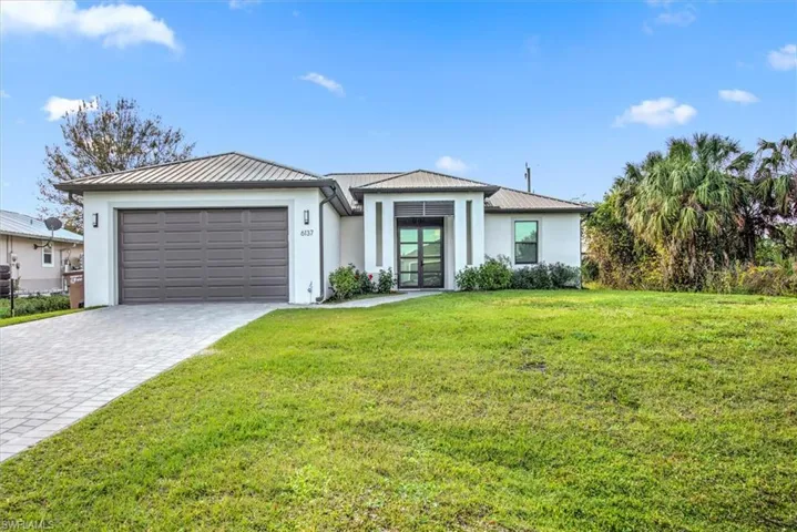 6137 Holt Ct, Fort Myers, Florida 33905