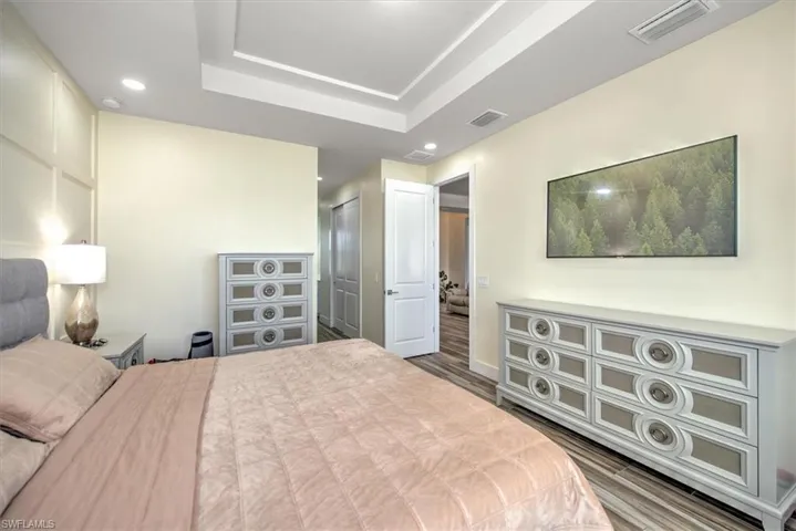 6137 Holt Ct, Fort Myers, Florida 33905