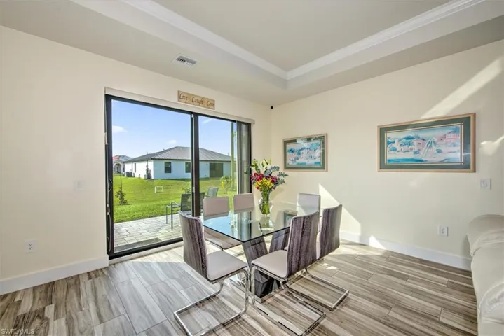 6137 Holt Ct, Fort Myers, Florida 33905