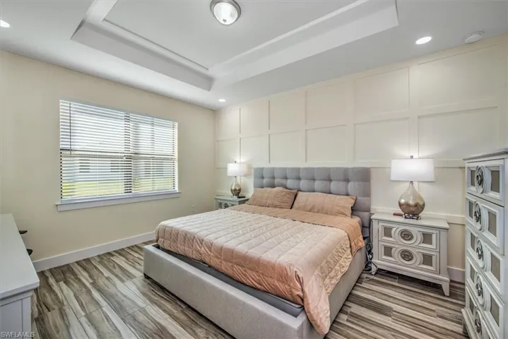 6137 Holt Ct, Fort Myers, Florida 33905