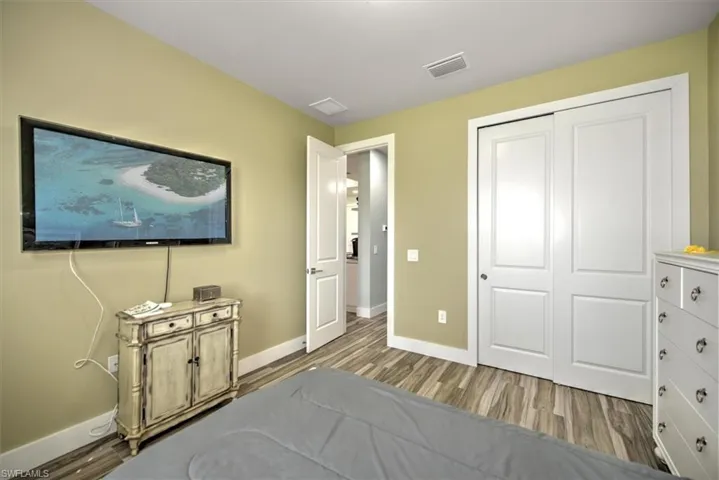 6137 Holt Ct, Fort Myers, Florida 33905
