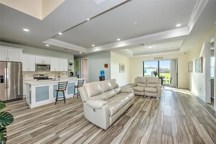 6137 Holt Ct, Fort Myers, Florida 33905