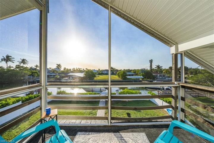 Screened in Porch