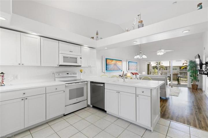 7980  Mahogany Run  LN, Naples, FL 34113