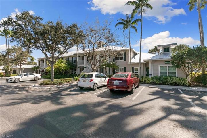 7980  Mahogany Run  LN, Naples, FL 34113