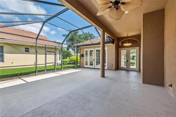 6817  Bent Grass  DR, Naples, FL 34113