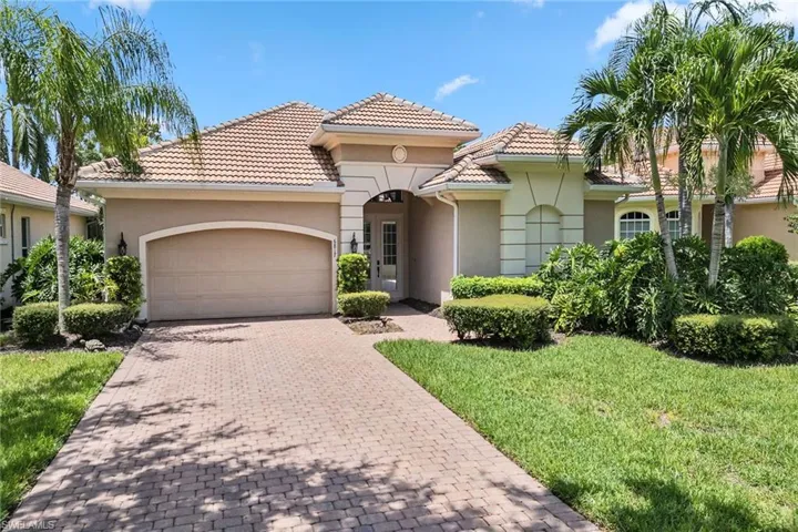 6817  Bent Grass  DR, Naples, FL 34113