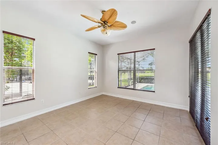 6817  Bent Grass  DR, Naples, FL 34113