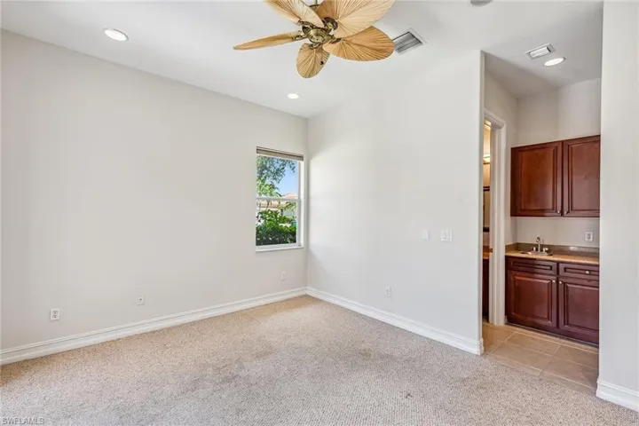 6817  Bent Grass  DR, Naples, FL 34113