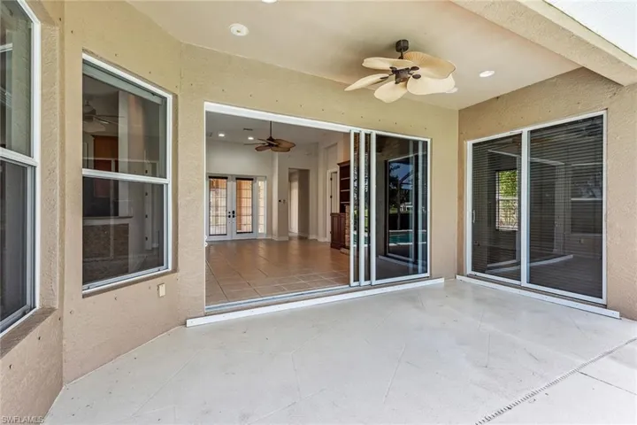 6817  Bent Grass  DR, Naples, FL 34113