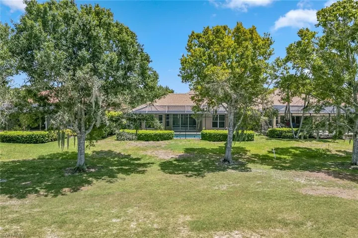 6817  Bent Grass  DR, Naples, FL 34113