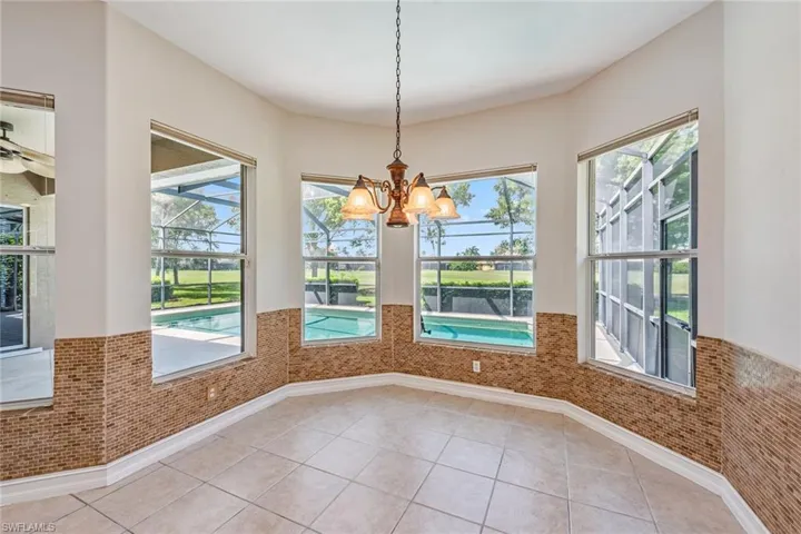 6817  Bent Grass  DR, Naples, FL 34113