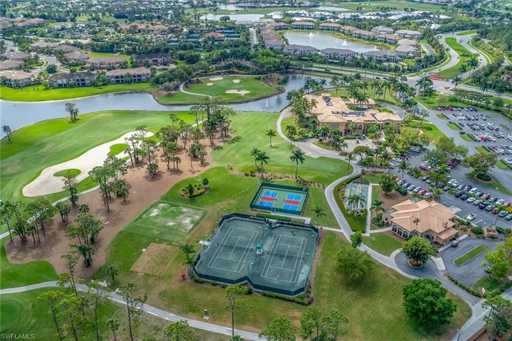 6817  Bent Grass  DR, Naples, FL 34113
