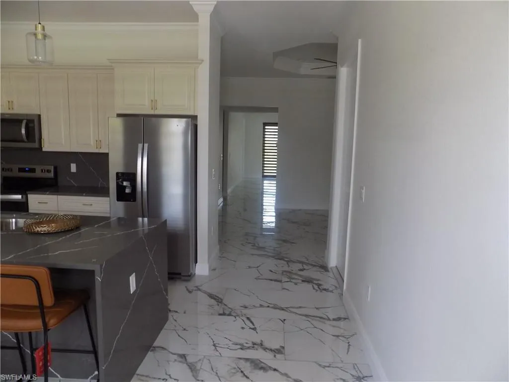 2924 Dunbar AVE, Fort Myers, FL 33916,225055784