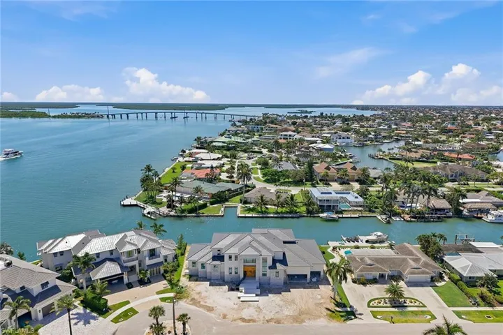 975 Sundrop Ct, Marco Island, Florida 34145