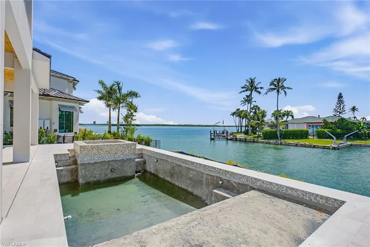 975 Sundrop Ct, Marco Island, Florida 34145