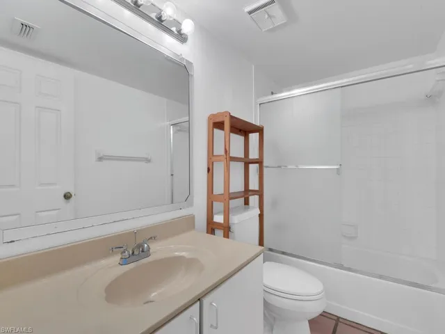 3071  Sandpiper Bay  CIR, Naples, FL 34112