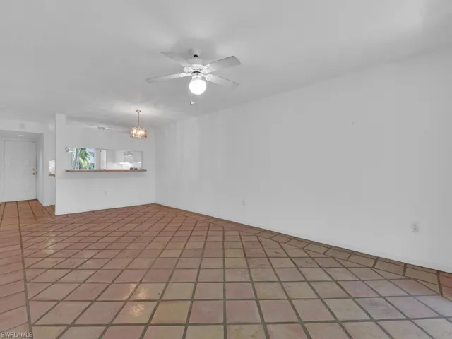 3071  Sandpiper Bay  CIR, Naples, FL 34112