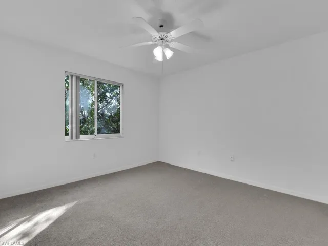 3071  Sandpiper Bay  CIR, Naples, FL 34112