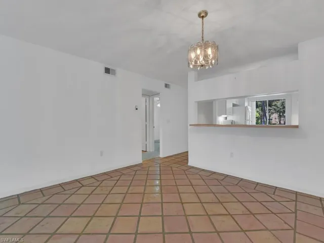 3071  Sandpiper Bay  CIR, Naples, FL 34112
