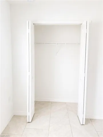 Closet Bedroom 3