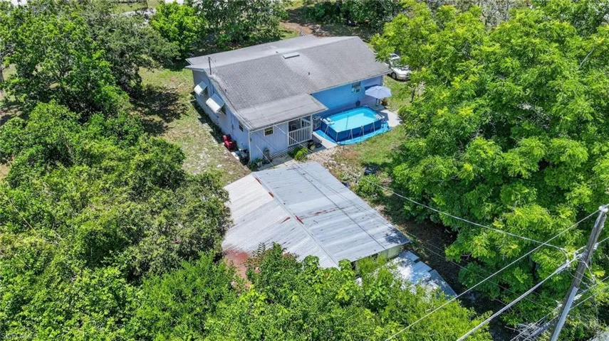 9044 Somerset Ln, Bonita Springs, Florida 34135