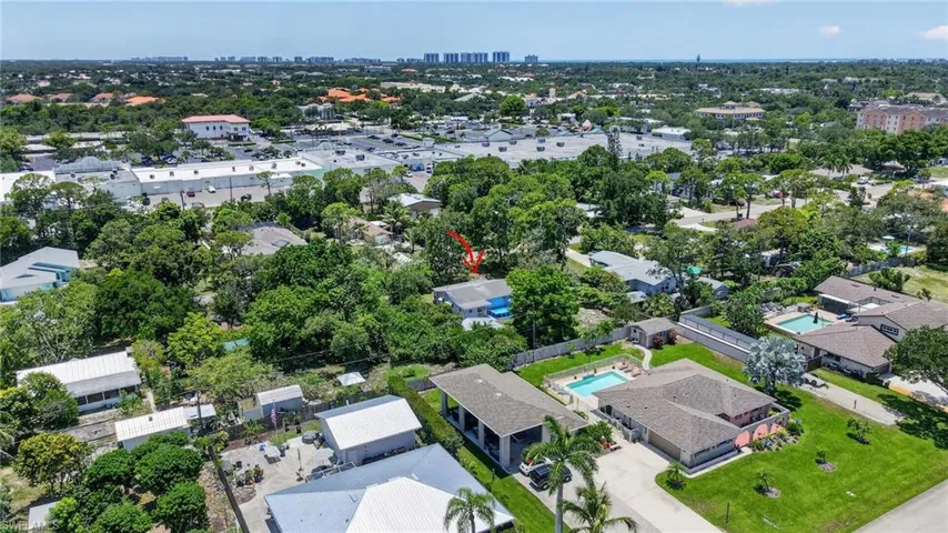 9044 Somerset Ln, Bonita Springs, Florida 34135
